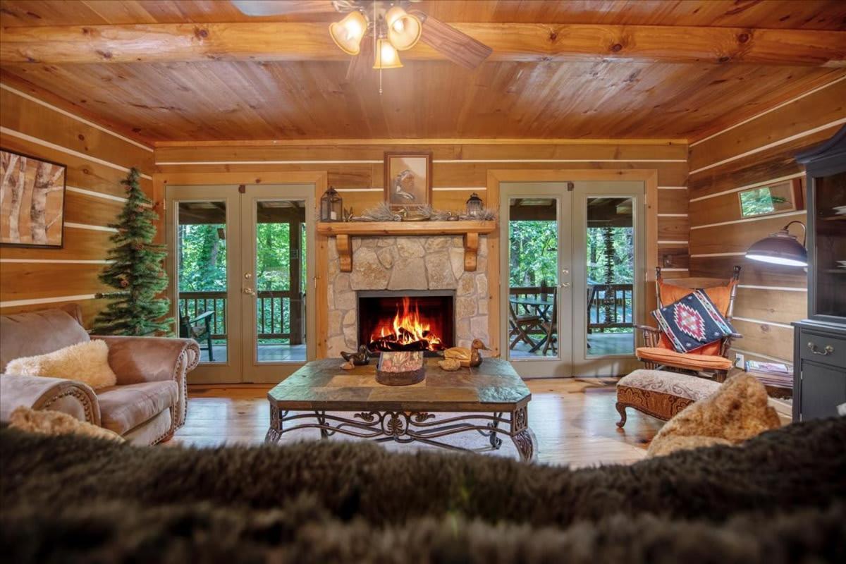 Villa Waterfront Mountain Cabin With Hot Tub à Blue Ridge Extérieur photo