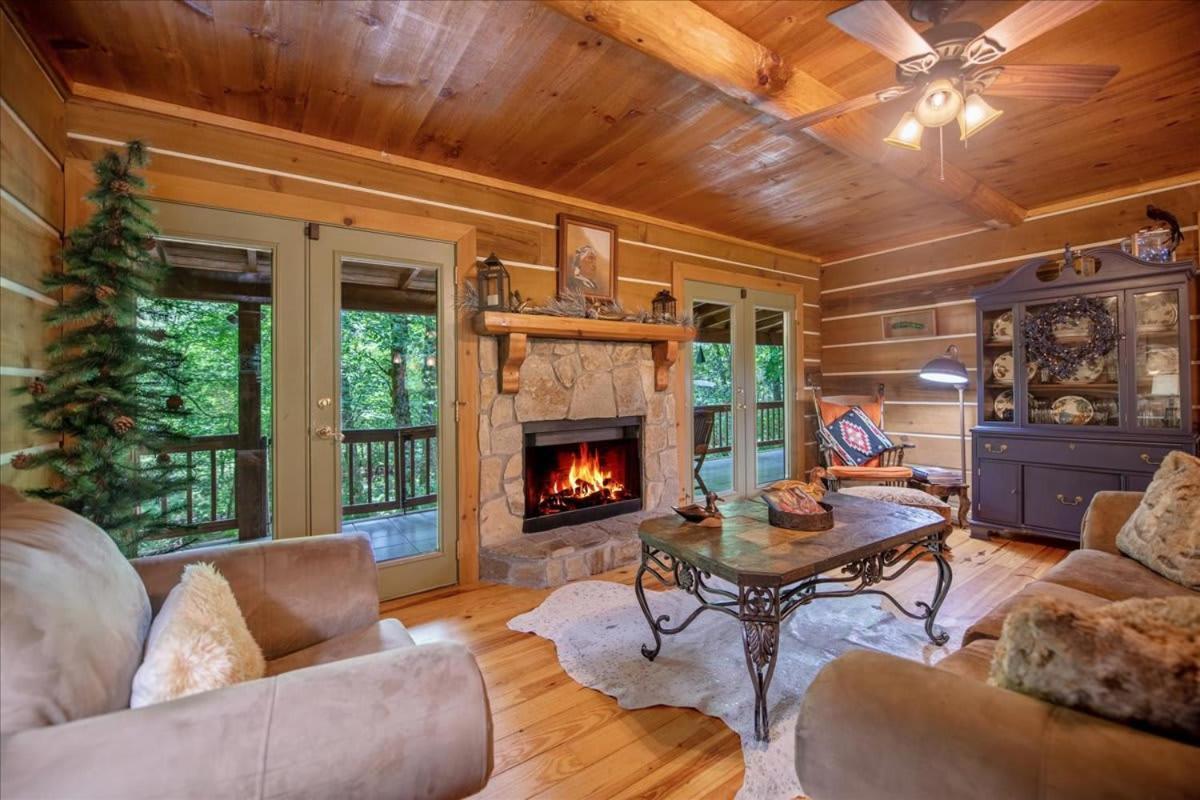 Villa Waterfront Mountain Cabin With Hot Tub à Blue Ridge Extérieur photo