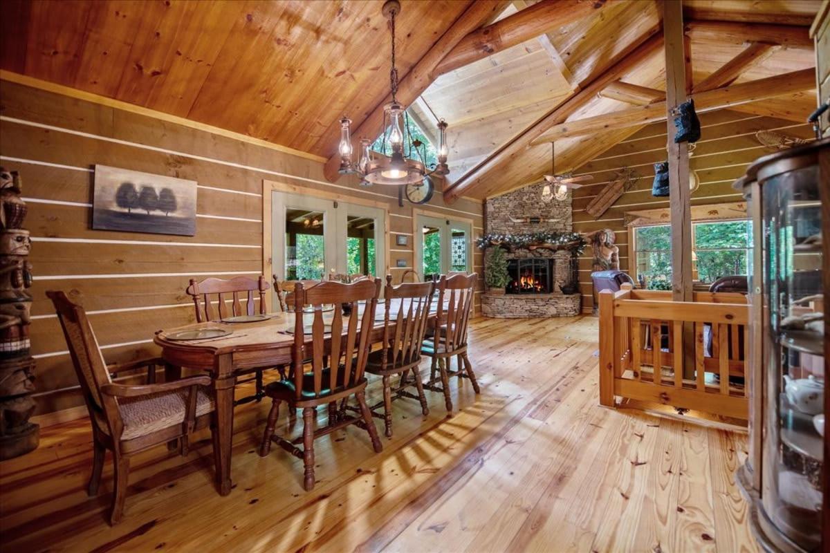 Villa Waterfront Mountain Cabin With Hot Tub à Blue Ridge Extérieur photo