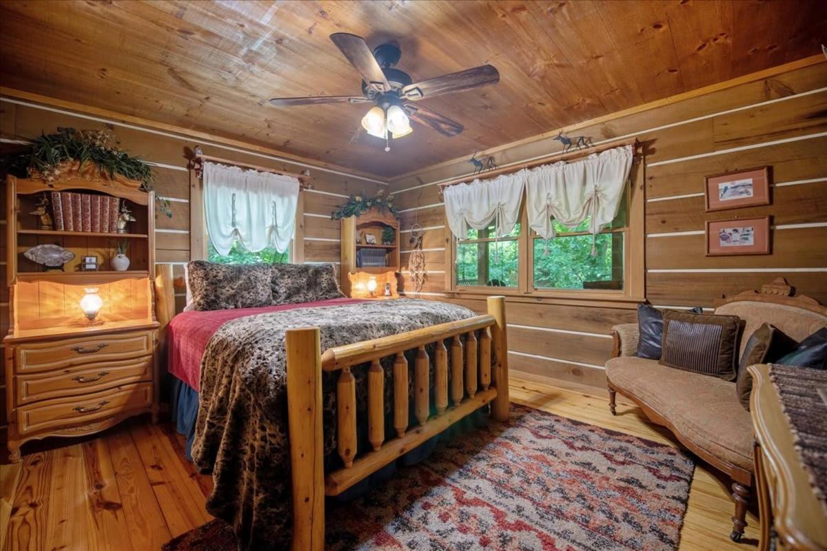Villa Waterfront Mountain Cabin With Hot Tub à Blue Ridge Extérieur photo